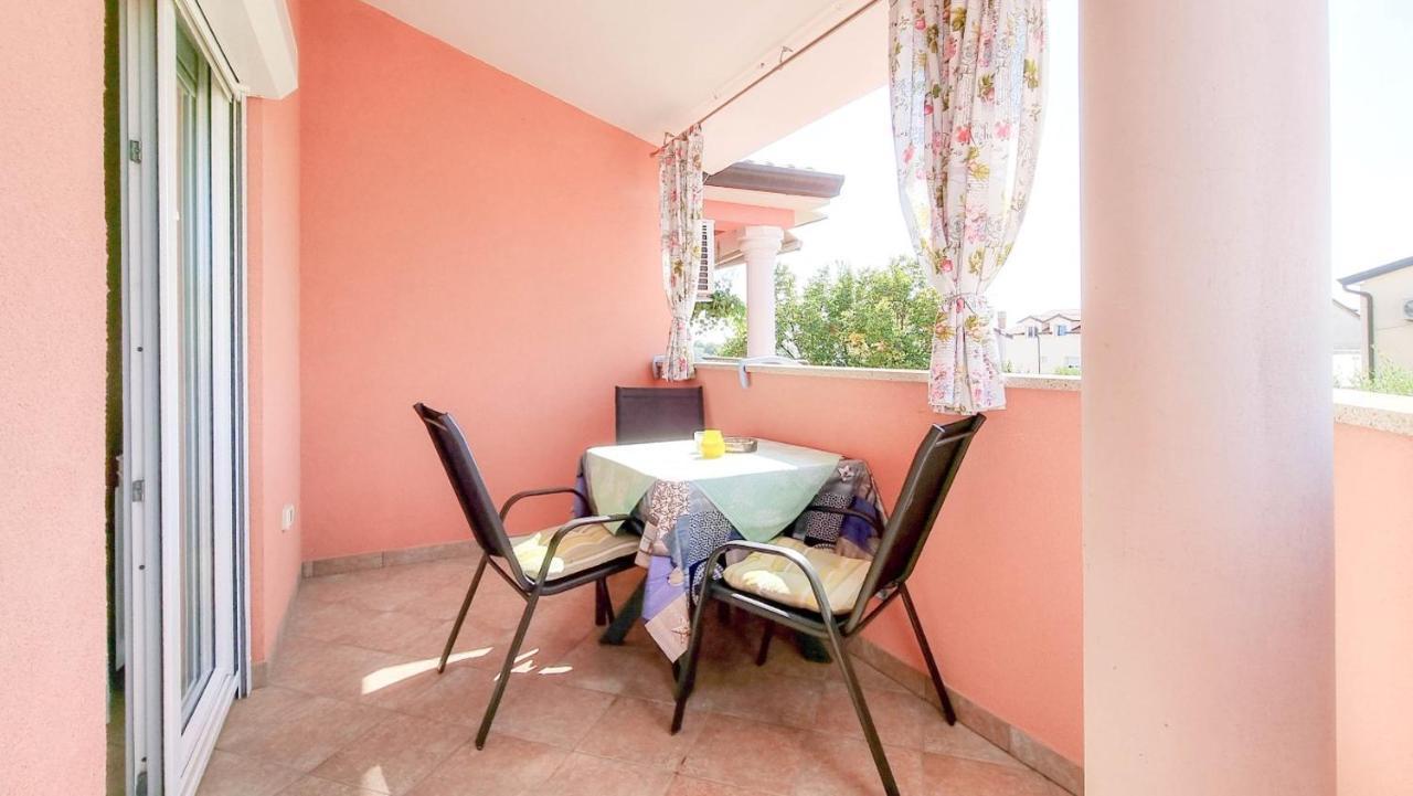 Stelia Apartment Novigrad Istria Exterior foto